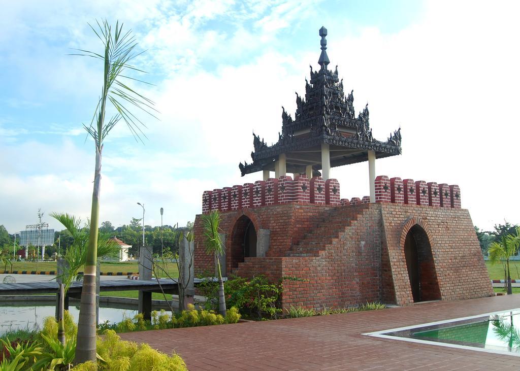 Man Myanmar Hotel Naypyidaw ภายนอก รูปภาพ