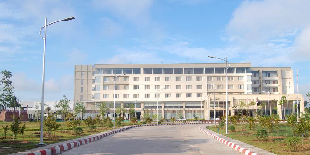 Man Myanmar Hotel Naypyidaw ภายนอก รูปภาพ